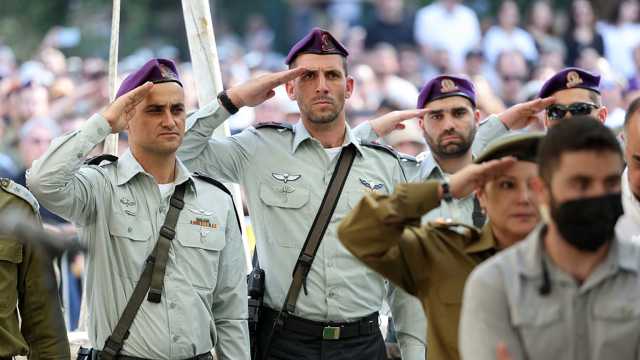 استقالة أدرعي.. 20 عاما من التصريحات المثيرة للجدل والرسائل الموجهة لوعي الجمهور العربي