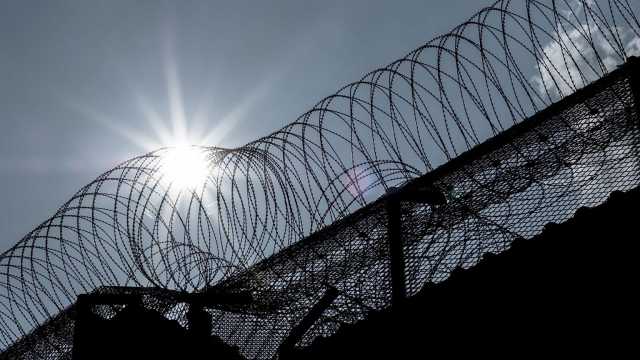 زوجان بريطانيان يضربان عن الطعام احتجاجًا على استمرار احتجازهما في السجون الإيرانية