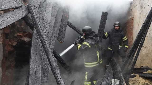 هجمات متبادلة.. كييف تتعرض لقصف روسي عنيف وموسكو تعلن إسقاط 216 مسيّرة أوكرانية