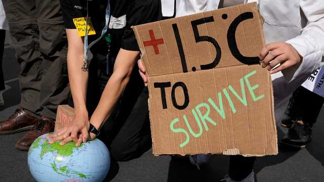 قادة المناخ يناقشون تجاوز حدود الأمان إلى منطقة الخطر الحراري: ماذا يعني؟