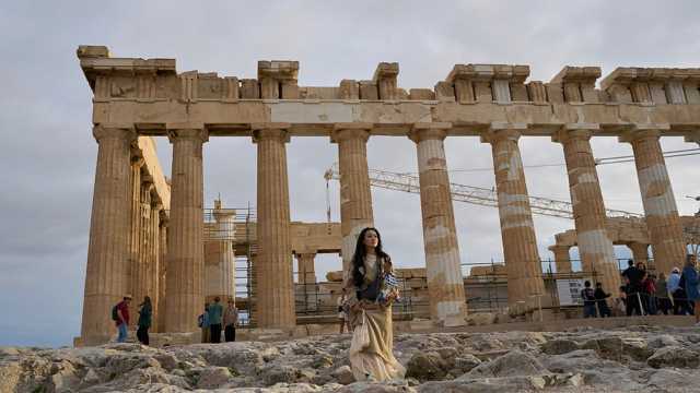 ورثها عن والده.. رجل يعيد إلى اليونان قطعة أثرية عمرها 2600 عام