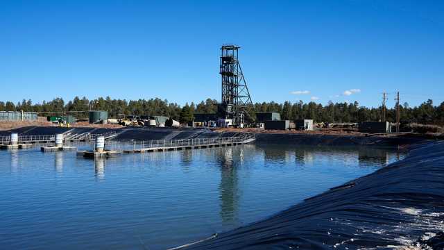 طفرة علمية: مادة تستخلص اليورانيوم من البحر بكفاءة أعلى بألف مرة