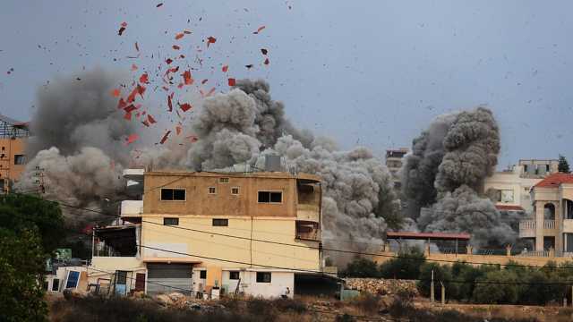 عاجل. غارة إسرائيلية جنوبي لبنان توقع 13 قتيلا والجيش الاسرائيلي يُعلن استهداف مجمع تدريبات لحماس