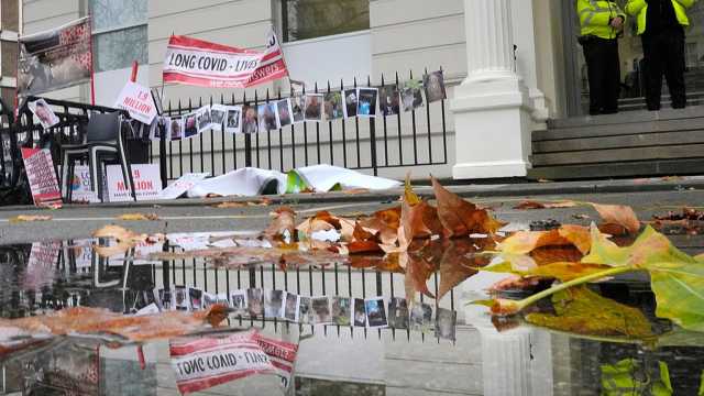 تقرير صادم: إجراءات حكومية متأخرة ضد كوفيد ـ 19 كلفت بريطانيا 23 ألف ضحية