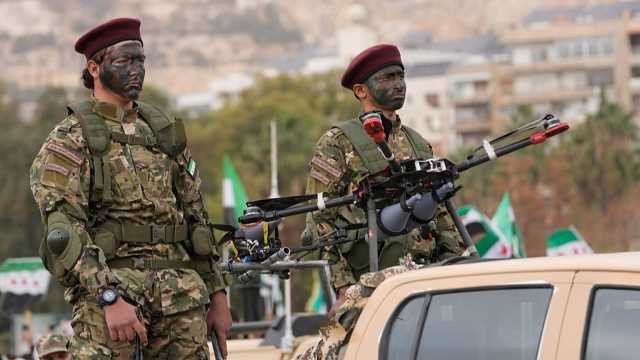 سوريا الانتقالية.. مكاسب دبلوماسية في الخارج وتحديات كبيرة في الداخل