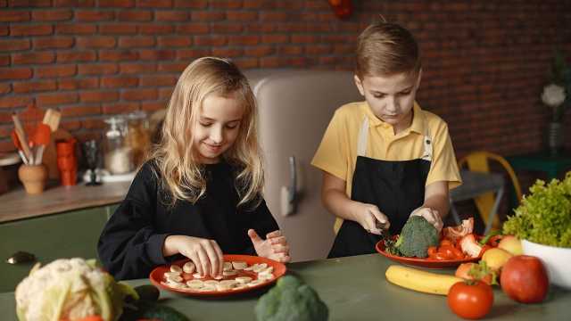 دراسة: الأنظمة الغذائية النباتية قد تكون صحية للأطفال.. ولكن بشروط