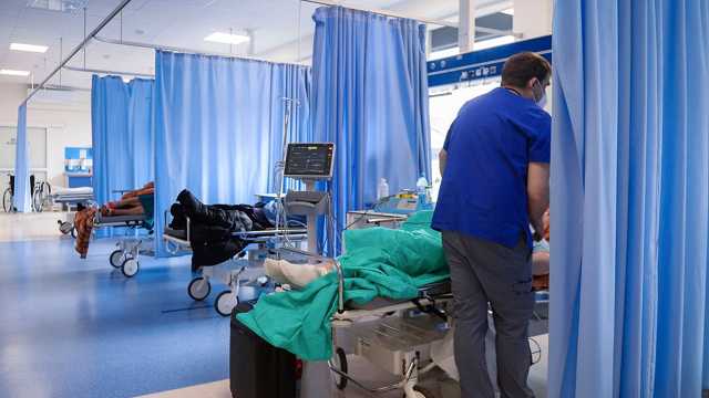 إنجلترا تواجه ''أسوأ سيناريو'' مع ارتفاع حالات الإنفلونزا بـ55% خلال أسبوع