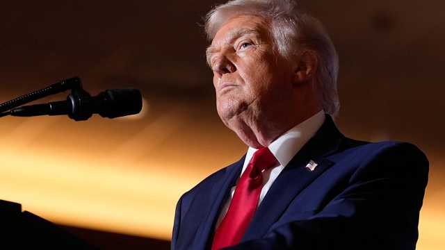 لماذا لا نستقبل أشخاصًا من السويد؟.. ترامب يعيد استخدام وصف الدول القذرة ويصعّد خطابه ضد الهجرة