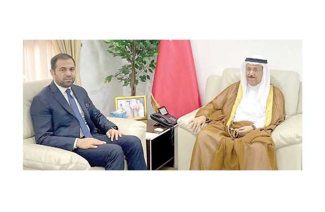 عبدالرحمن بن محمد يشيد برعاية «حكماء المسلمين» للنهج الوسطي