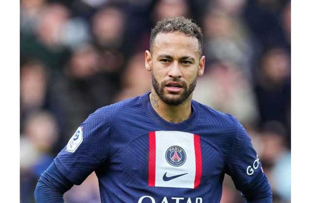 نيمار يفتح باب الرحيل لـ«زعيم آسيا»