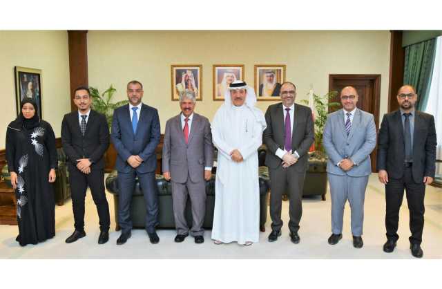 وزير العمل يؤكد أهمية الشراكة المجتمعية لتعزيز السلامة والصحة بمواقع الانتاج