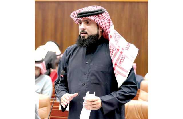 الأحمد: منح «20 دينارًا» إعانة مولود لكل ربّ أسرة بحريني