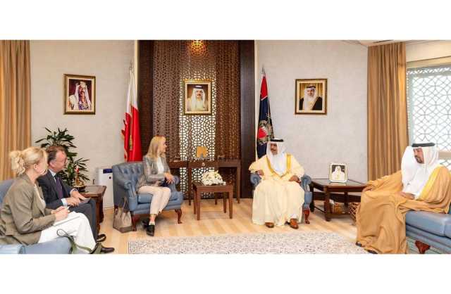 وزير الداخلية يستقبل مدير عام الجمارك بمملكة هولندا ويشيد بمستوى التنسيق والتعاون المشترك