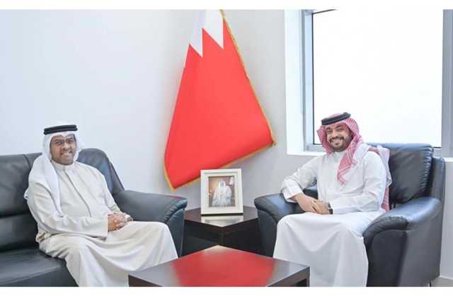 الرئيس التنفيذي لمركز الاتصال الوطني يتسلم مهامه