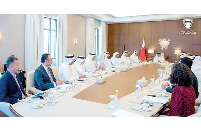 اللجنة التنسيقية تطلع على مستجدات تنفيذ استراتيجية قطاع السياحة