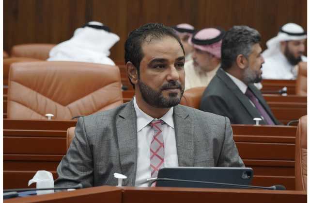 العسبول يشيد بجهود «التربية» بإعادة فتح التسجيل للطلبة المستجدين