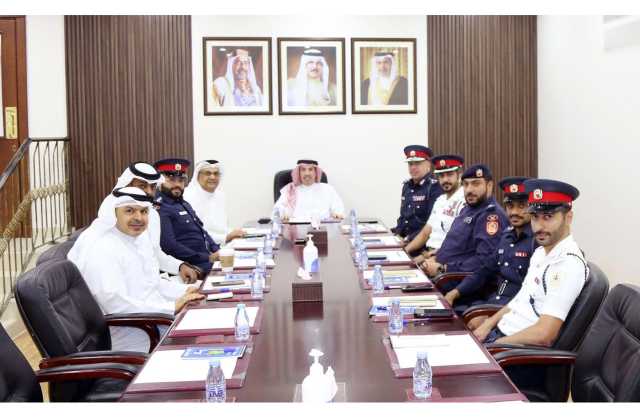 اللجنة الأمنية بمحافظة العاصمة تستعرض خطة تأمين عودة الطلبة للمدارس