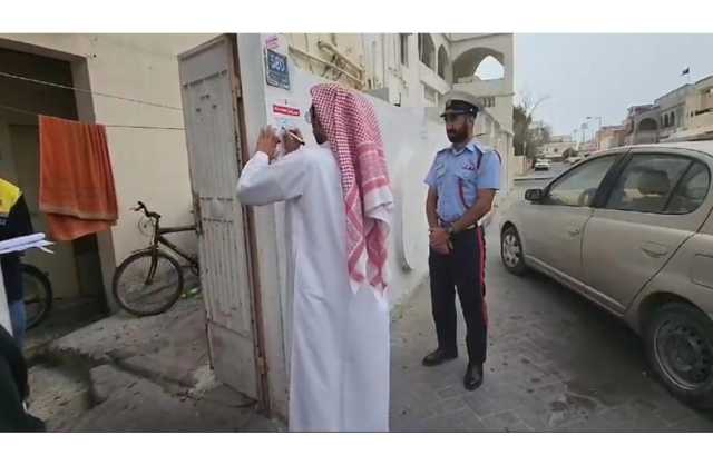 بلدية المنطقة الجنوبية تنفذ حملة على السكن الجماعي المشترك بمدينة عيسى