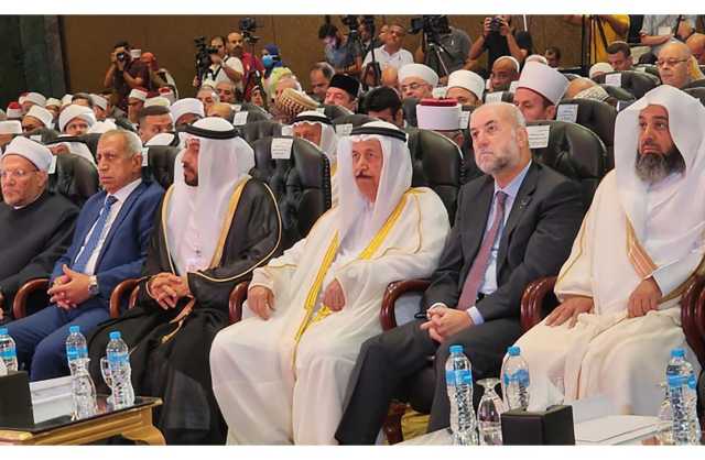 الشيخ عبدالرحمن بن محمد يدعو لتعاون إسلامي في مجال الفضاء الإلكتروني وتقنياته