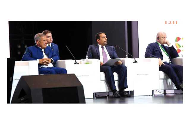 وزير النفط يشارك في مؤتمر النفط والغاز التتارستاني الروسي
