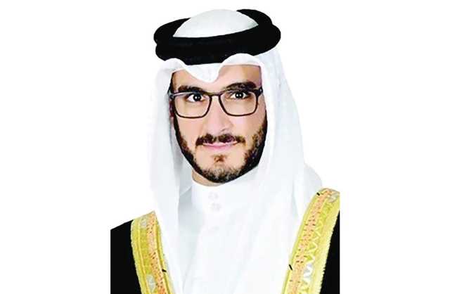 سمو الشيخ عيسى بن سلمان يُهنئ سمو الشيخ ناصر بن حمد