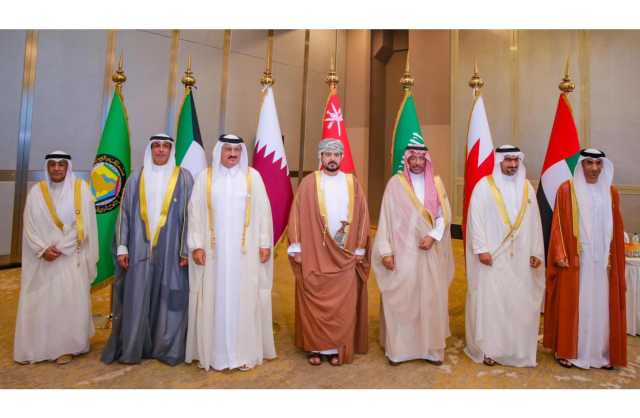وزير الصناعة والتجارة يشارك في أعمال اللقاء التشاوري الدوري لوزراء التجارة مع رؤساء اتحادات الغرف التجارية بدول المجلس