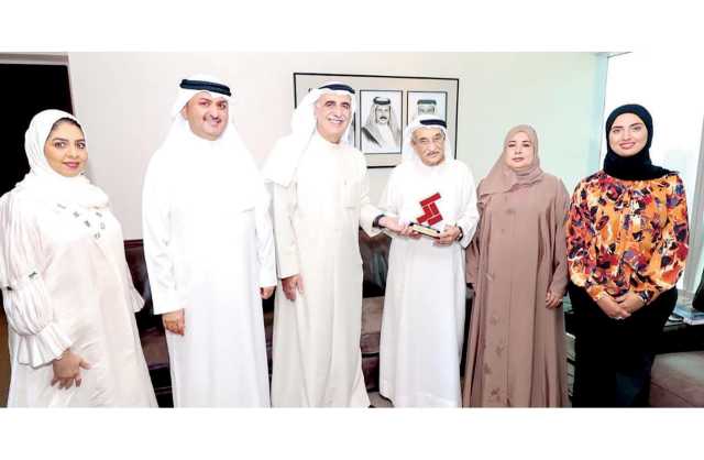 محمد بن عبداللـه يشيد بالمبادرات المجتمعية لمساندة أطفال السكري