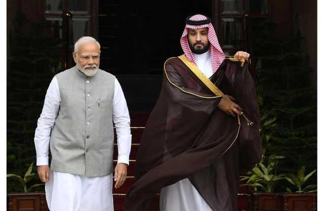 ولي العهد السعودي: نعمل جاهدين على تنفيذ الممر الاقتصادي على أرض الواقع