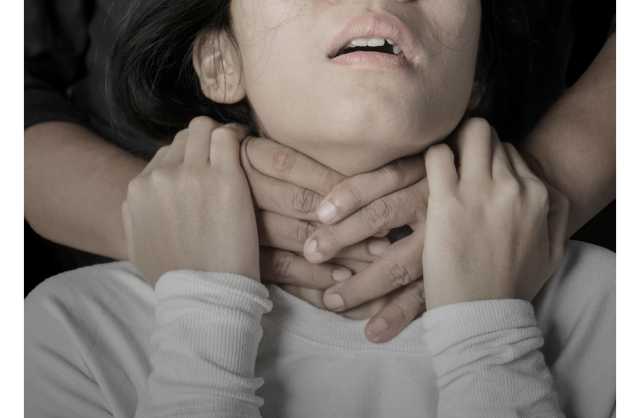 المحكمة  تمد أجل بقضية  بحريني  بواقعة «قتيلة سند»