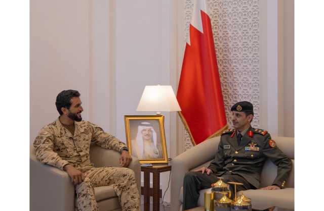 مستشار الأمن الوطني قائد الحرس الملكي يستقبل الملحق العسكري الكويتي