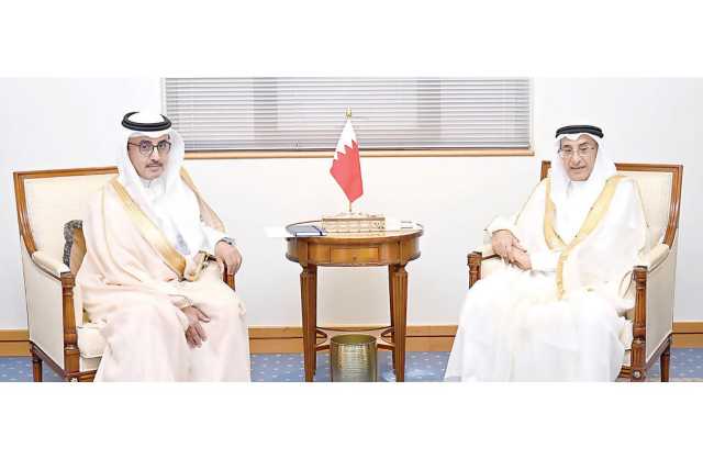 خالد بن عبدالله: دعم جامعة الخليج العربي لمواصلة تحقيق أهدافها