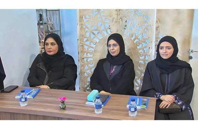 منتسبو وزارة التربية يشاركون في ورشة تدريبية بمركز منتسوري المنامة