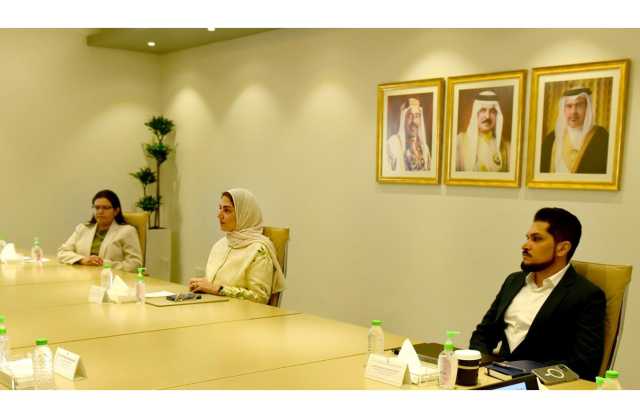 الأنصاري تعقد اجتماع عمل مع رئيسة الجامعة الملكية للبنات