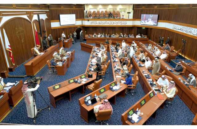 الحكومة: فرض ضريبة 2 % على تحويلات الخارج «غير دستوري»