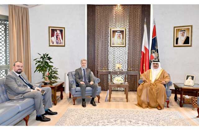 وزير الداخلية يؤكد خلال لقائه مع السفير الجديد للمملكة المتحدة على تعزيز التعاون وفتح آفاق من العمل المشترك