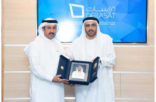 الدكتور عبدالله بن أحمد: العلاقات البحرينية الإماراتية نموذجٌ يُحتذي