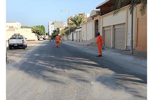 الأشغال: الانتهاء من تنفيذ شبكة الصرف الصحي بمجمع 424 في جدحفص