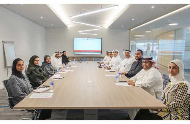 وزارة المواصلات والاتصالات تجتمع مع لجنة النقل بغرفة تجارة وصناعة البحرين لتطوير أوجه التعاون المشترك في مجال النقل البري