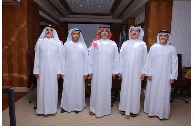وزير النفط والبيئة يلتقي برئيس المنظمة العالمية للاقتصاد الأخضر