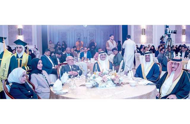 وزير التنمية يشيد بمبادرات جمعية شجرة الحياة