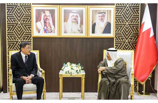 رئيس مجلس الشورى يشيد بازدهار وتطوّر العلاقات البحرينية اليابانية