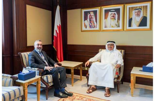 وزير الخارجية يستقبل مدير المكتب الإقليمي للدول العربية التابع للاتحاد الدولي للاتصالات