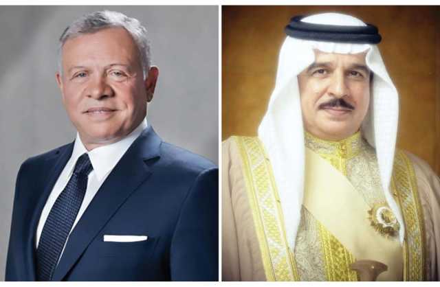 جلالة الملك المعظم في مقدمة مودعي العاهل الأردني لدى مغادرته البلاد