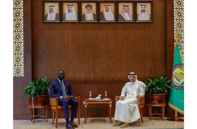الأمين العام يجتمع مع رئيس البعثة الإقليمية للجنة الدولية للصليب الأحمر