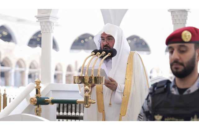 بالفيديو.. إمام وخطيب المسجد الحرام لأهل فلسطين: صبراً صبراً وثباتاً ثباتاً.. ألا إن نصر الله قريب