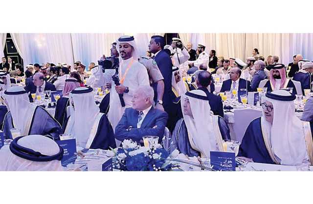 أمين عام مجلس التعاون يشيد باحتضان البحرين لحوار المنامة