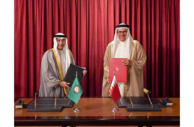 وزير الخارجية يجتمع مع الأمين العام لمجلس التعاون لدول الخليج العربية