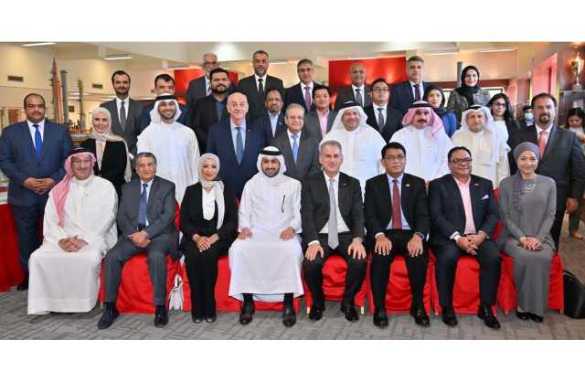 مجلس دول الآسيان والبحرين يزورون جيبك ويشيدون بإنجازاتها