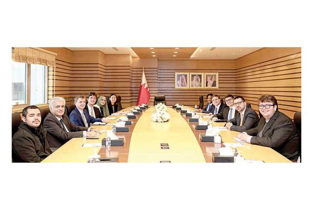 معهد جاكسون للشؤون العالمية يطلع على تجربة البحرين في الذكاء الاصطناعي