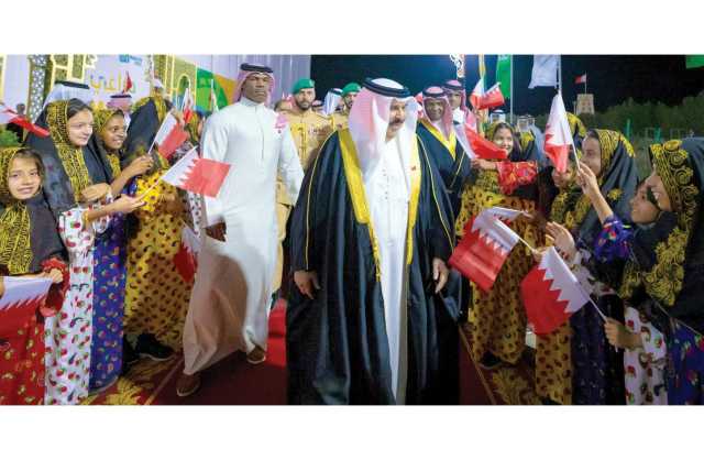 جلالة الملك المعظم لدى رعايته حفل افتتاح معرض البحرين الدولي للإنتاج الزراعي والحيواني